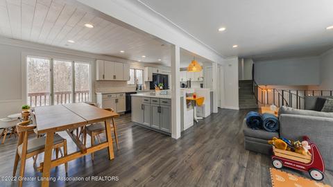 7135 Bennett Rd, Jackson, MI 49201 photo 8
