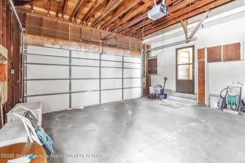 15253 Pinehurst Dr, Lansing, MI 48906 photo 26