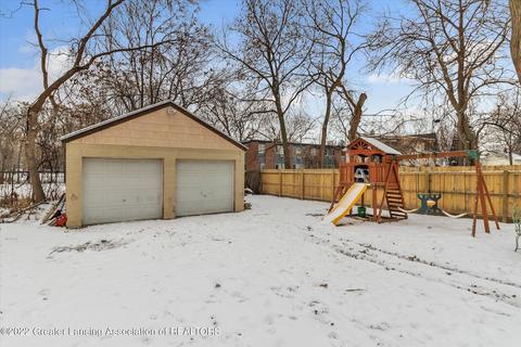 523 Cherry St, Lansing, MI 48933 photo 24