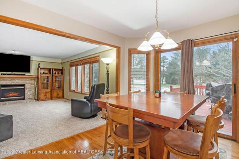 3350 Silverspring Dr, Dewitt, MI 48820 photo 5