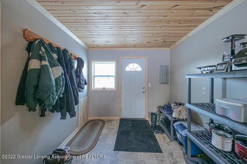 5760 Park Lake Rd, Bath, MI 48808 photo 3