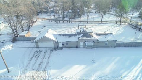 5760 Park Lake Rd, Bath, MI 48808 photo 1