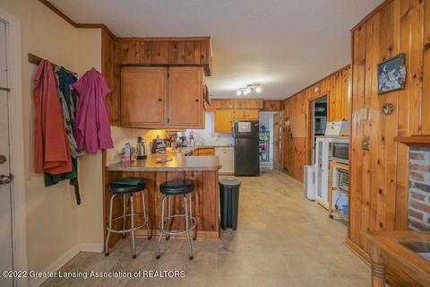 5760 Park Lake Rd, Bath, MI 48808 photo 8