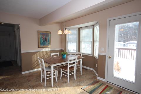 1141 Lacosta Dr, Dewitt, MI 48820 photo 9