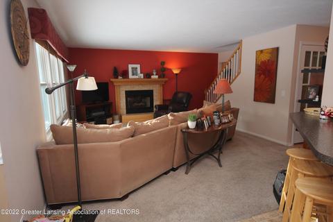 1141 Lacosta Dr, Dewitt, MI 48820 photo 3