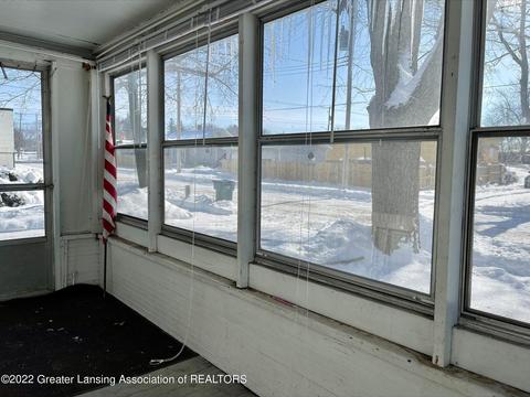 405 E Rouse St, Lansing, MI 48910 photo 4