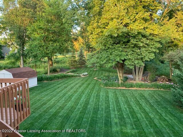  13777 Remington Dr, Bath, MI 48808 photo 10