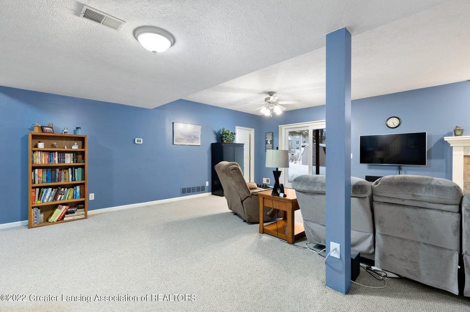  13777 Remington Dr, Bath, MI 48808 photo 34