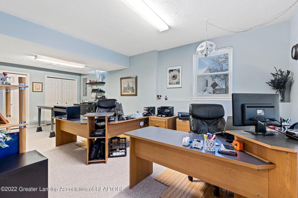  13777 Remington Dr, Bath, MI 48808 photo 40