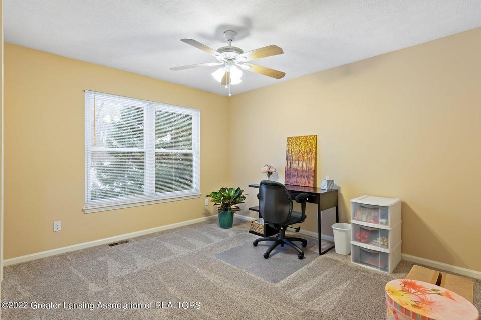  13777 Remington Dr, Bath, MI 48808 photo 31