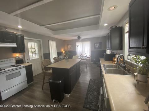 5722 Clark Rd, Bath, MI 48808 photo 6