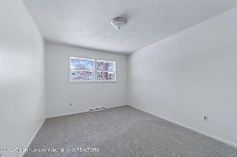 4100 Burchfield Dr, Lansing, MI 48910 photo 22