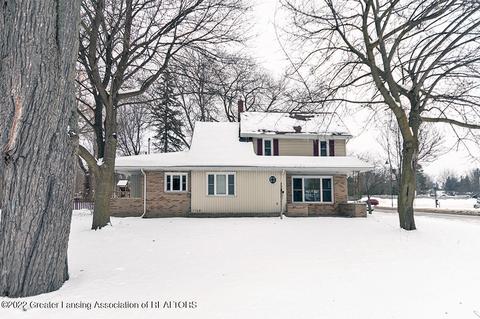 505 N Main St, Perry, MI 48872 photo 2