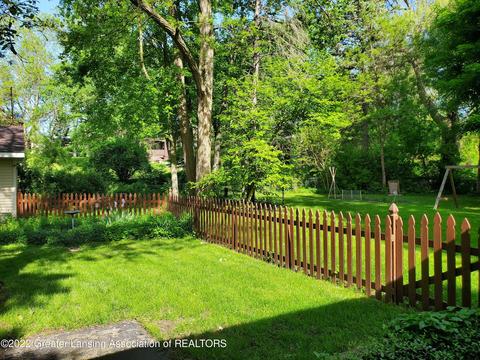 505 N Main St, Perry, MI 48872 photo 25