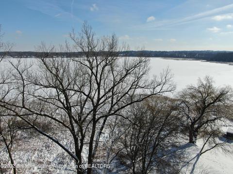 5796 Outer Dr, Bath, MI 48808 photo 31