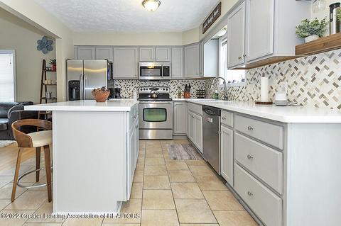 5796 Outer Dr, Bath, MI 48808 photo 7