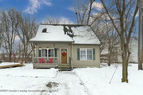 5796 Outer Dr, Bath, MI 48808 photo 1