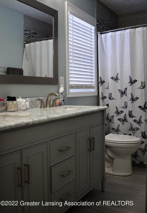 2727 Pine Tree Rd, Holt, MI 48842 photo 19