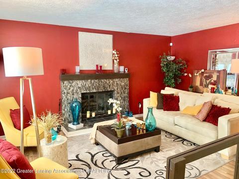 520 E Willard Ave, Lansing, MI 48910 photo 3