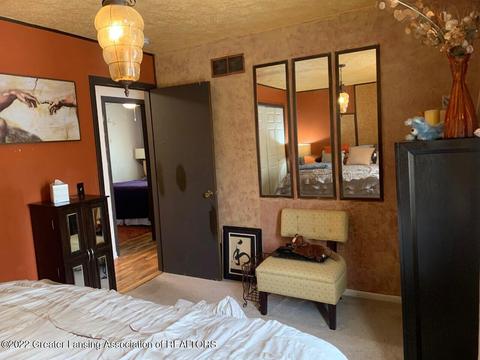 520 E Willard Ave, Lansing, MI 48910 photo 14