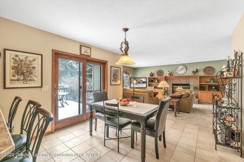 305 Windyrush Ln, Dewitt, MI 48820 photo 15