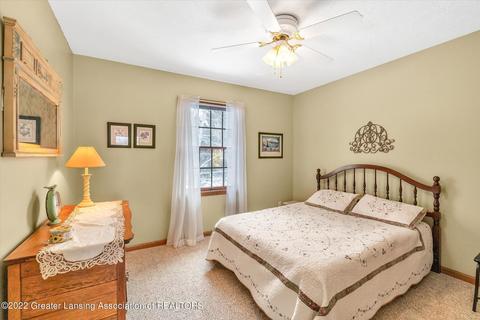 305 Windyrush Ln, Dewitt, MI 48820 photo 31