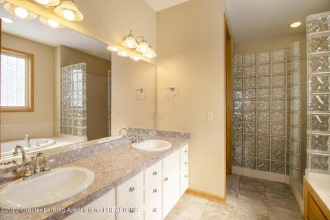 12685 Warm Creek Dr, Dewitt, MI 48820 photo 16