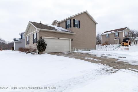 3085 Moccasin Dr, Dewitt, MI 48820 photo 5