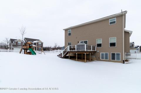 3085 Moccasin Dr, Dewitt, MI 48820 photo 11