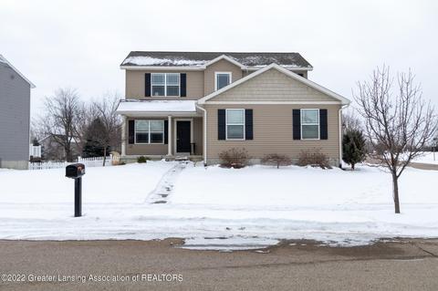3085 Moccasin Dr, Dewitt, MI 48820 photo 1