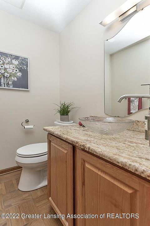 3933 E Sunwind Dr, Okemos, MI 48864 photo 14