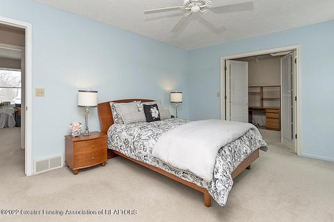 3933 E Sunwind Dr, Okemos, MI 48864 photo 16