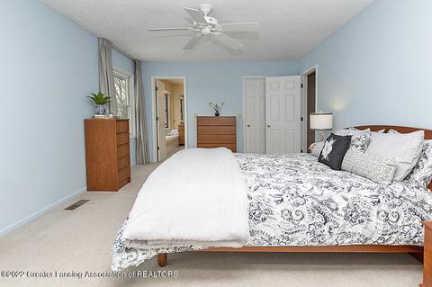 3933 E Sunwind Dr, Okemos, MI 48864 photo 17