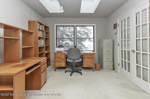 3933 E Sunwind Dr, Okemos, MI 48864 photo 23