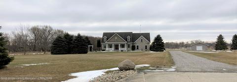 2450 E Colony Rd, Saint Johns, MI 48879 photo 3