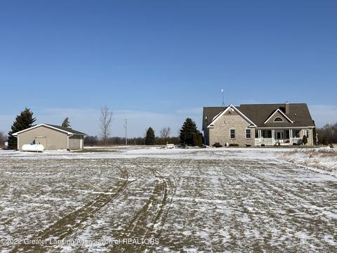 2450 E Colony Rd, Saint Johns, MI 48879 photo 9
