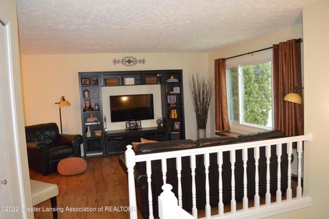 3482 Parkwood Dr, Dewitt, MI 48820 photo 11