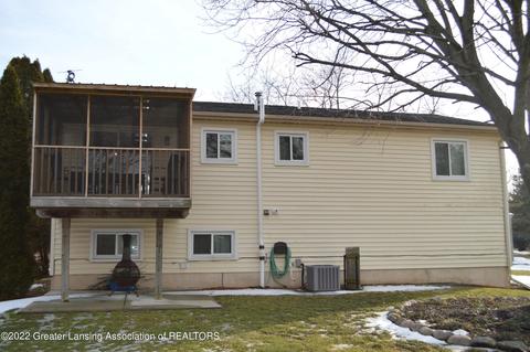 3482 Parkwood Dr, Dewitt, MI 48820 photo 5