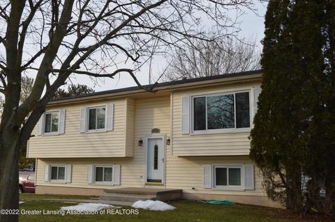 3482 Parkwood Dr, Dewitt, MI 48820 photo 1