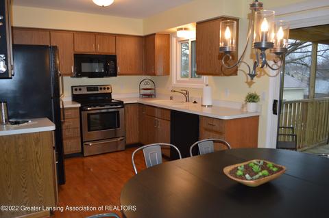 3482 Parkwood Dr, Dewitt, MI 48820 photo 14
