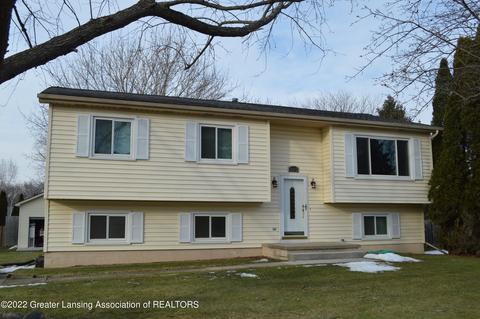 3482 Parkwood Dr, Dewitt, MI 48820 photo 2