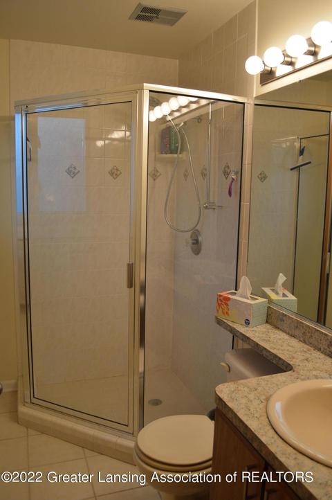 3482 Parkwood Dr, Dewitt, MI 48820 photo 21
