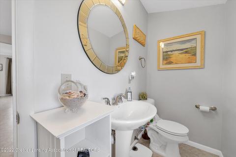 3740 Mulberry Ln, Dewitt, MI 48820 photo 11