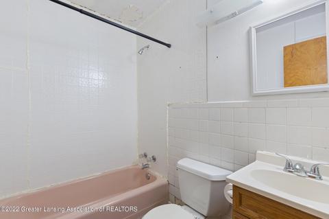 1109 David St, Lansing, MI 48906 photo 22