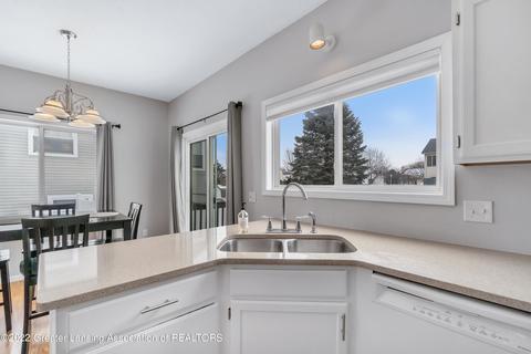 12747 Houghton Dr, Dewitt, MI 48820 photo 12