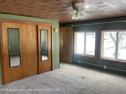 402 E Adelaide St, Maple Rapids, MI 48853 photo 29