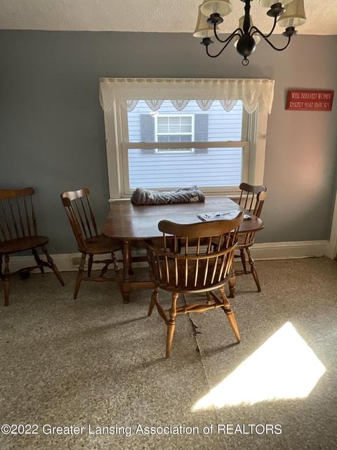 808 W Hanover St, Marshall, MI 49068 photo 10