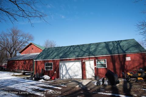 8634 Clinton Rd, Jackson, MI 49201 photo 2