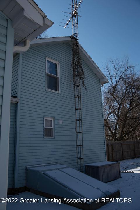 8634 Clinton Rd, Jackson, MI 49201 photo 12