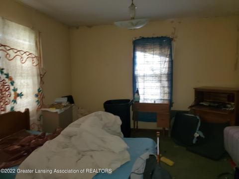 5401 Wise Rd, Lansing, MI 48911 photo 8